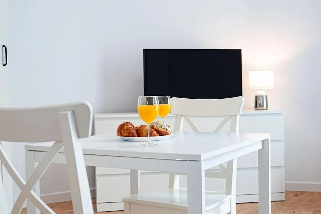 Apartment Komfortowy Apartament W Centrum Warsaw