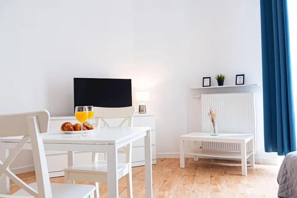 Komfortowy Apartament W Centrum Warsaw Poland
