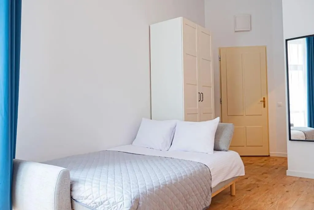 Komfortowy Apartament W Centrum Warsaw Apartment